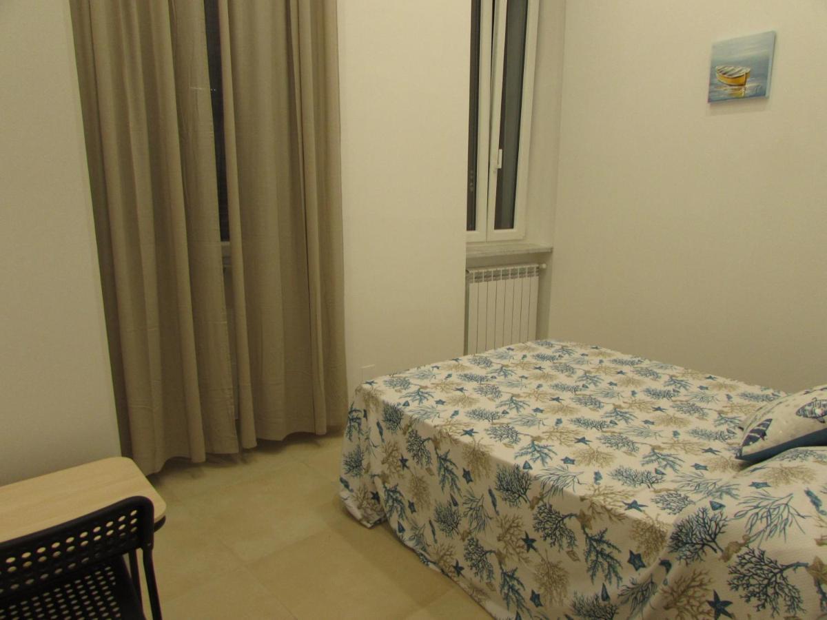 Enzo Home Наполи Екстериор снимка