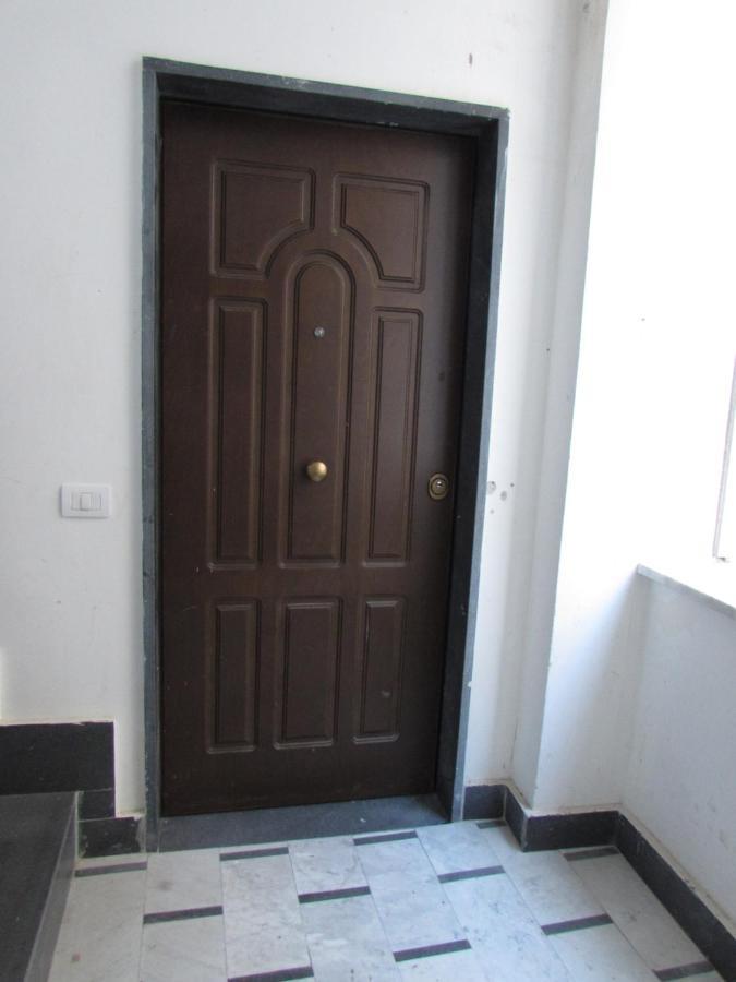 Enzo Home Наполи Екстериор снимка